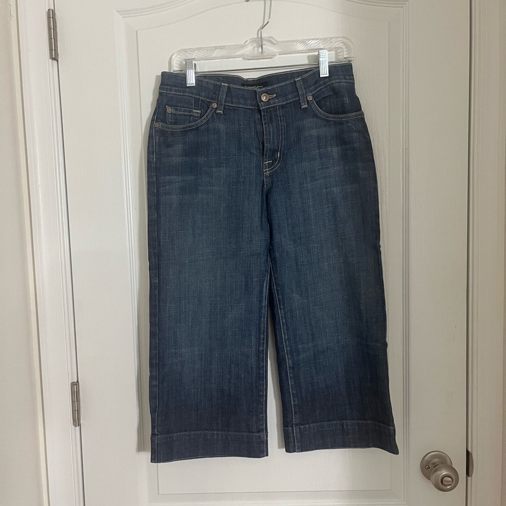 David Kahn Blue Cropped Ankle  Capri Jeans Size 8 excellent condition no flaws